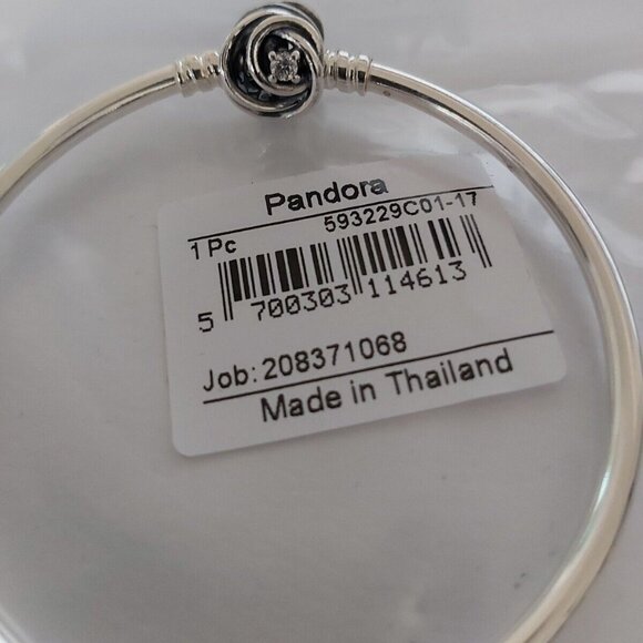 Pandora Moments Limited Edt Sterling Silver Encircled Clasp Bangle 593229C01-17 - Picture 1 of 8